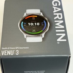 Garmin Venu 3 Silver Smartwatch